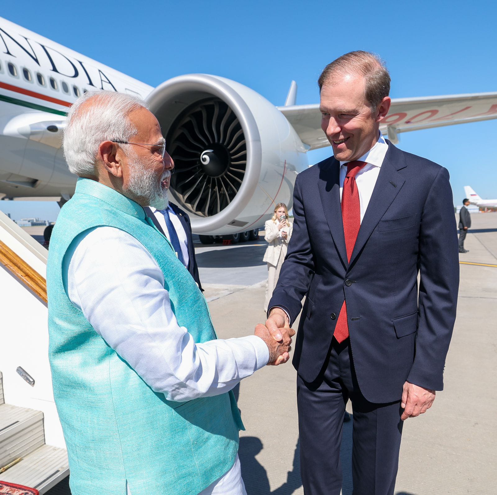 PM Modi in russia